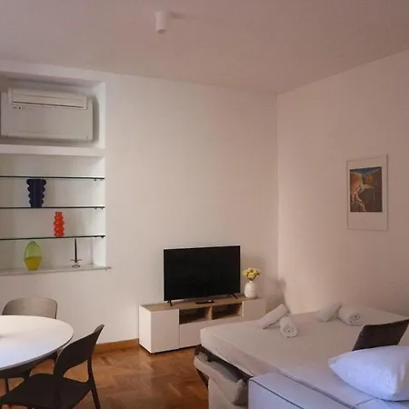 Residenza Coronari Rome