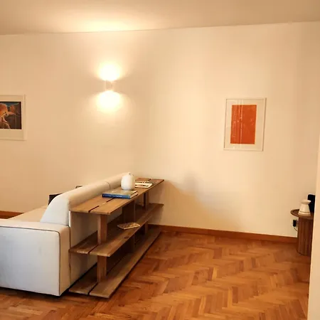 Residenza Coronari 公寓