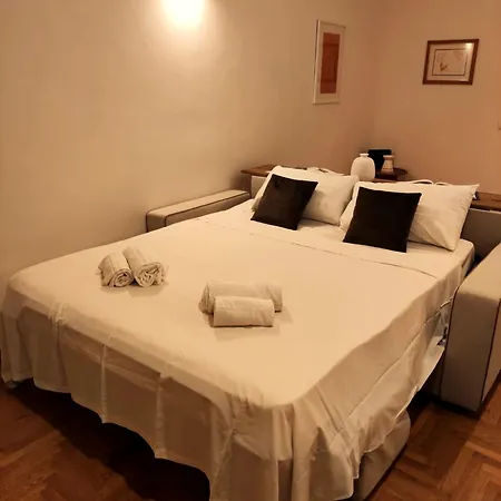 Residenza Coronari 公寓